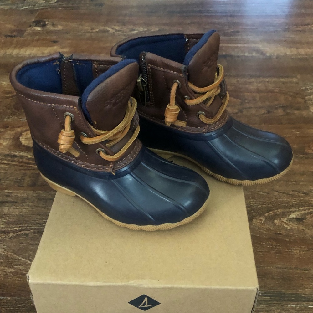 Size 8 Toddler Sperry Duck boots